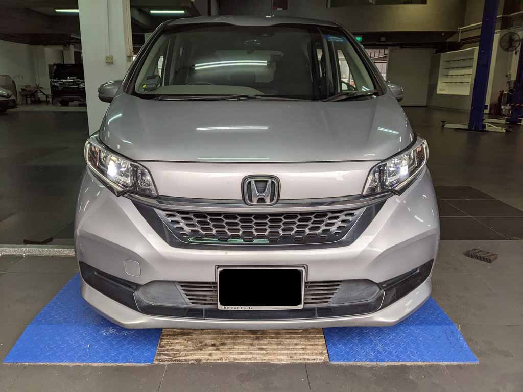 Honda Freed 1.5G Auto (Hybrid)