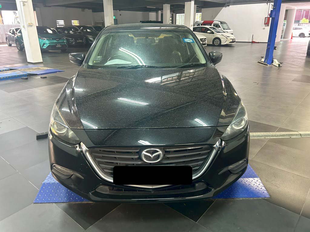Mazda 3 Sedan 1.5 At Eu6