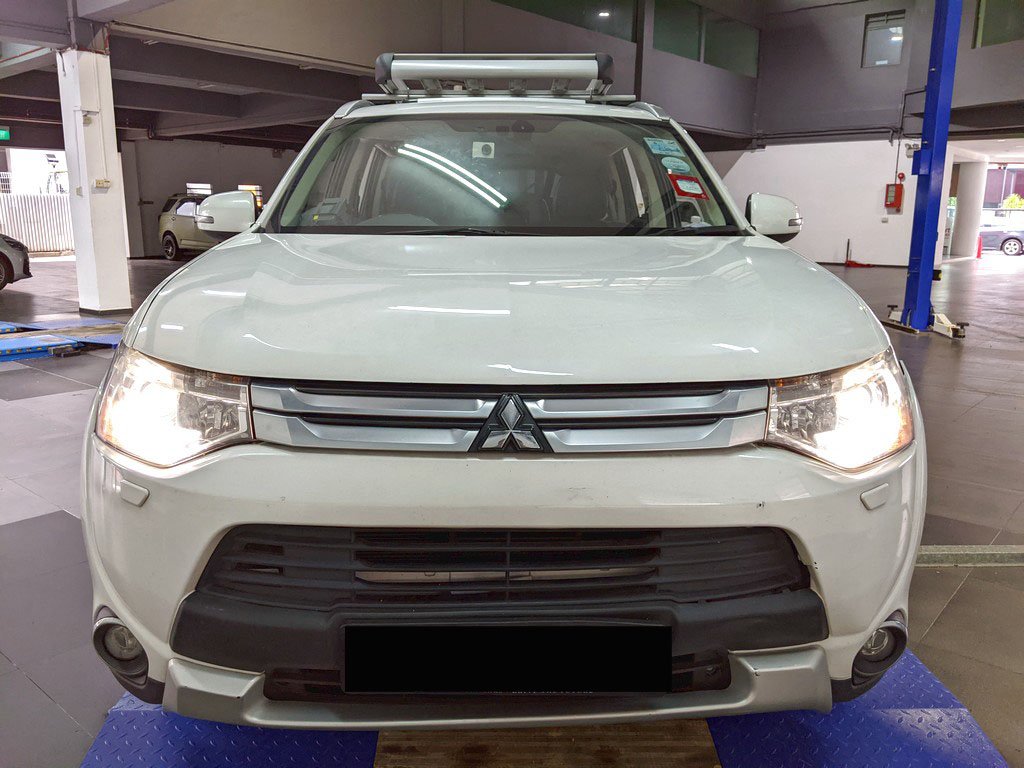 Mitsubishi Outlander 2.4 Cvt Abs D/airbag Awd S/r