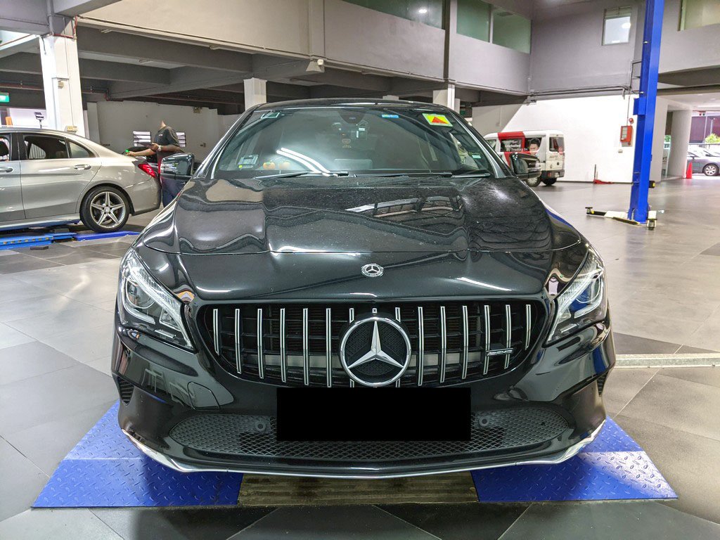 Mercedes Benz Cla180 Sb Urban (r18 Led)