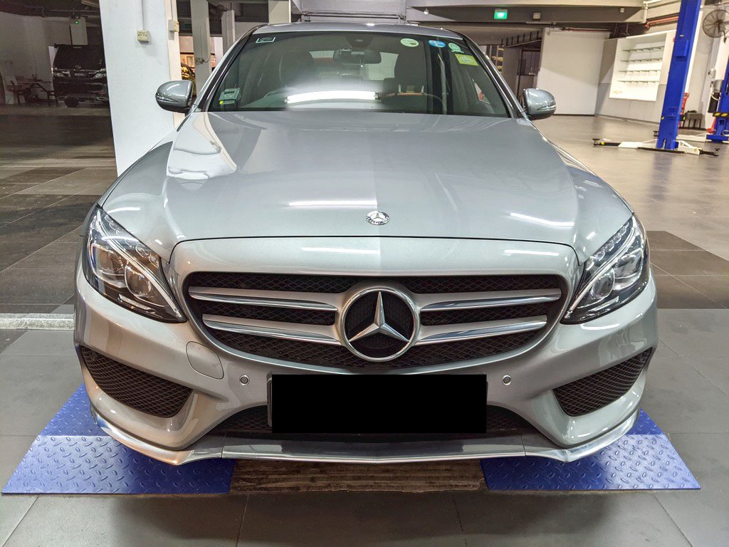 Mercedes Benz C200 Amg Line (r18 Led)