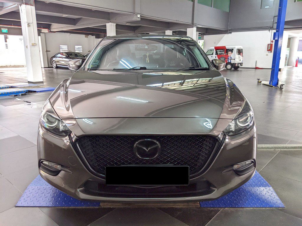 Mazda 3 Sedan 1.5 At Eu6