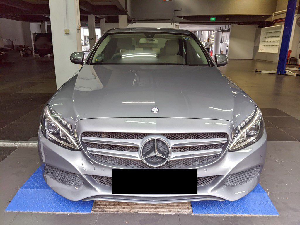 Mercedes Benz C180 Avantgarde (r17 Led)