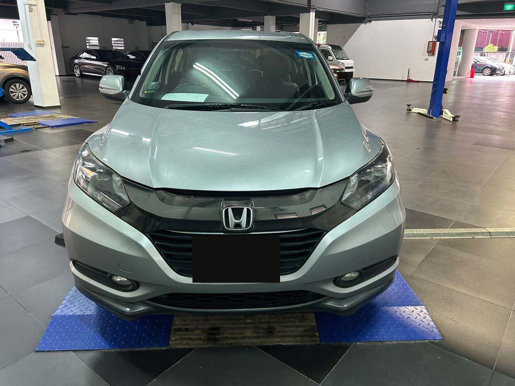 Honda Vezel 1.5X Auto (Hybrid)