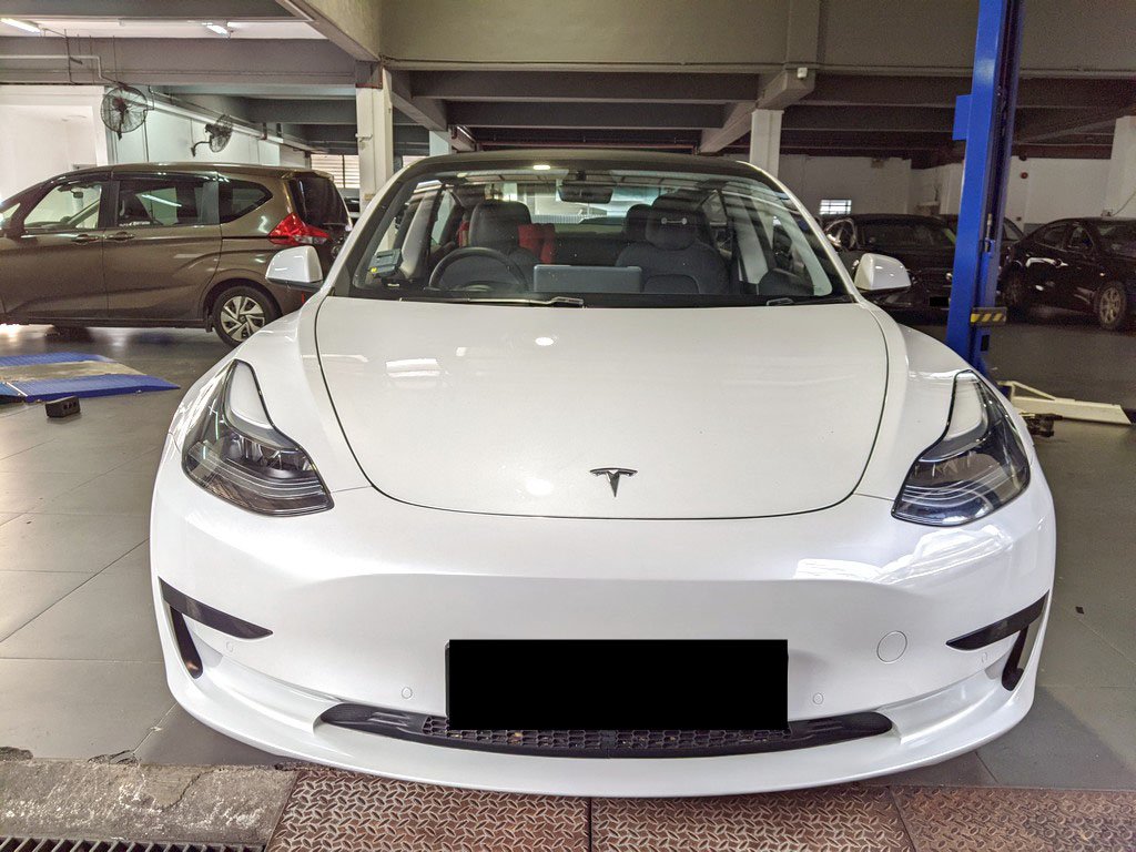 Tesla Model 3 Rwd (Electric Vehicle)