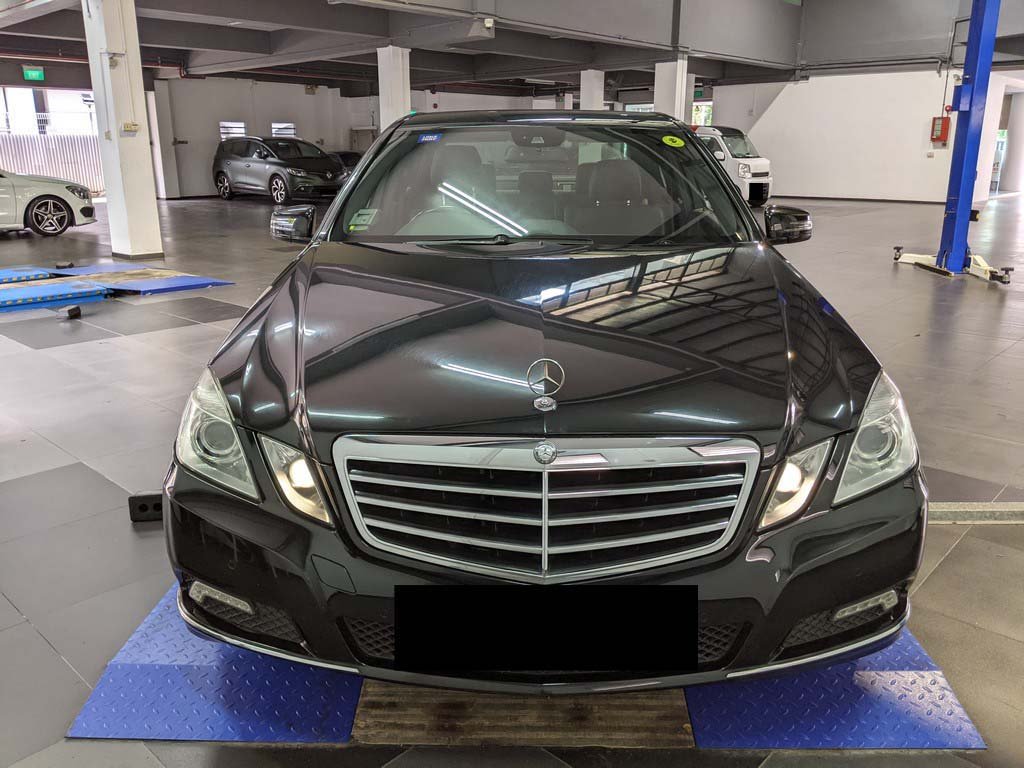 Mercedes Benz E250 Cgi A (COE Till 01/2031)