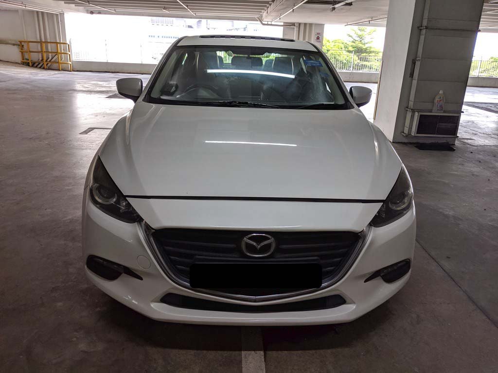 Mazda 3 Sedan 1.5 At Eu6
