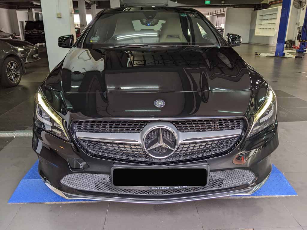Mercedes Benz CLA180 Coupe Urban (r18 Led)