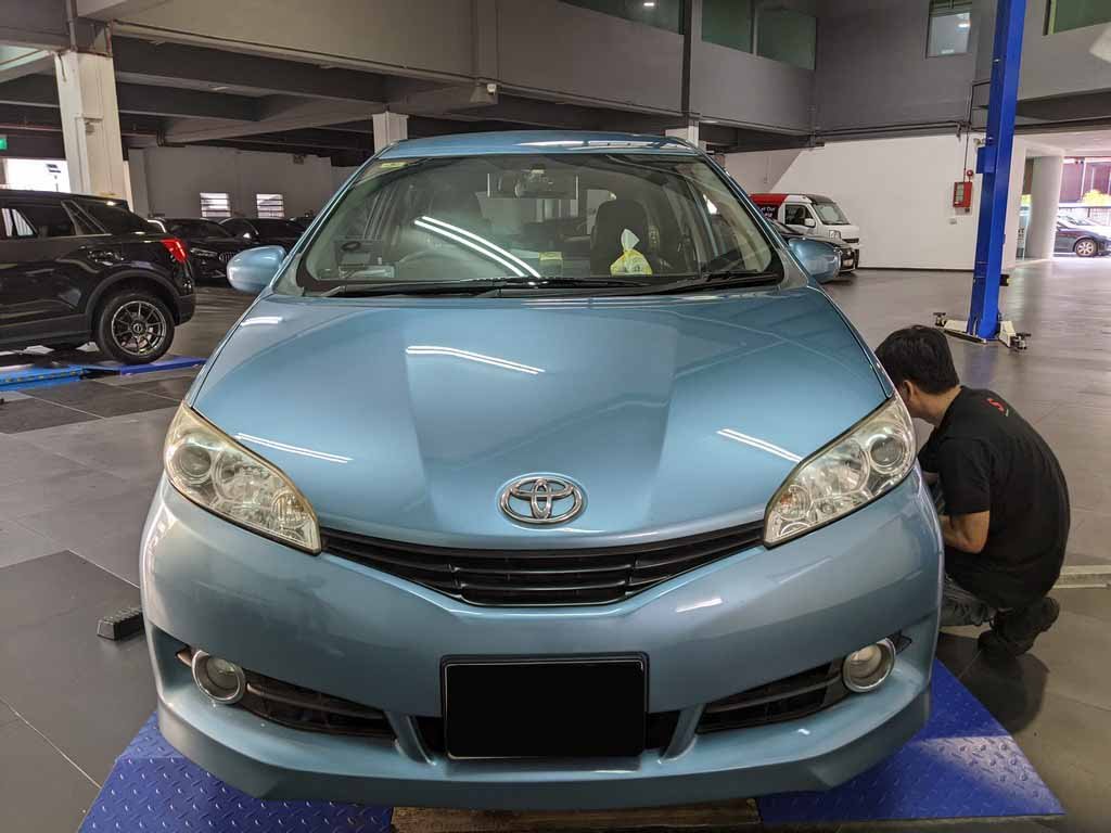 Toyota Wish 2.0 Auto (COE Till 06/2030)