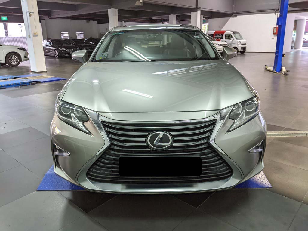 Lexus ES250 A/t S/r