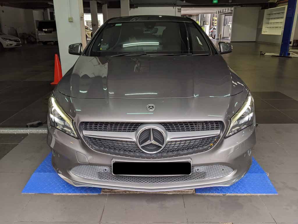 Mercedes Benz CLA180 Coupe Urban (r18 Led)