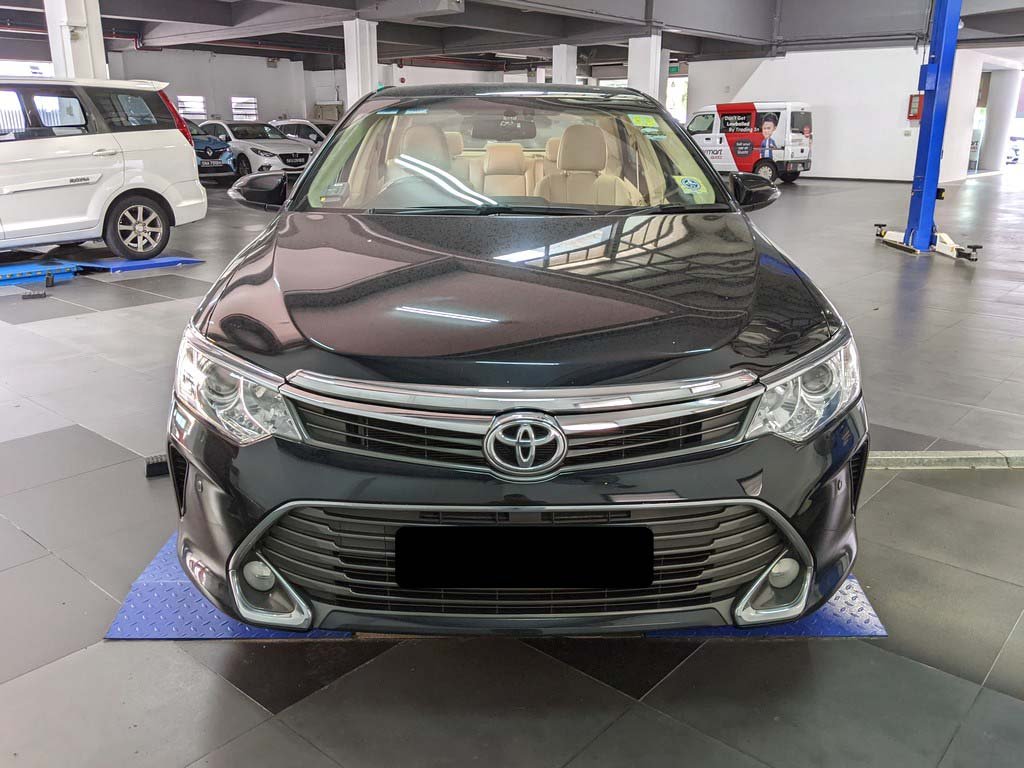 Toyota Camry 2.5 Auto