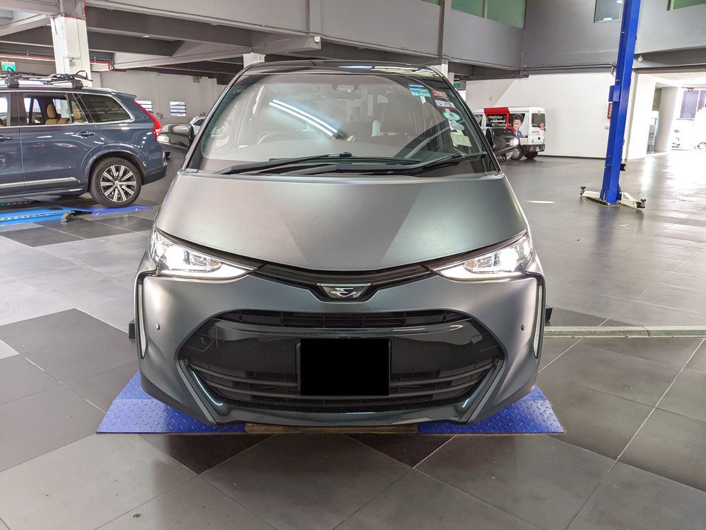 Toyota Estima Aeras Premium 2.4 Cvt