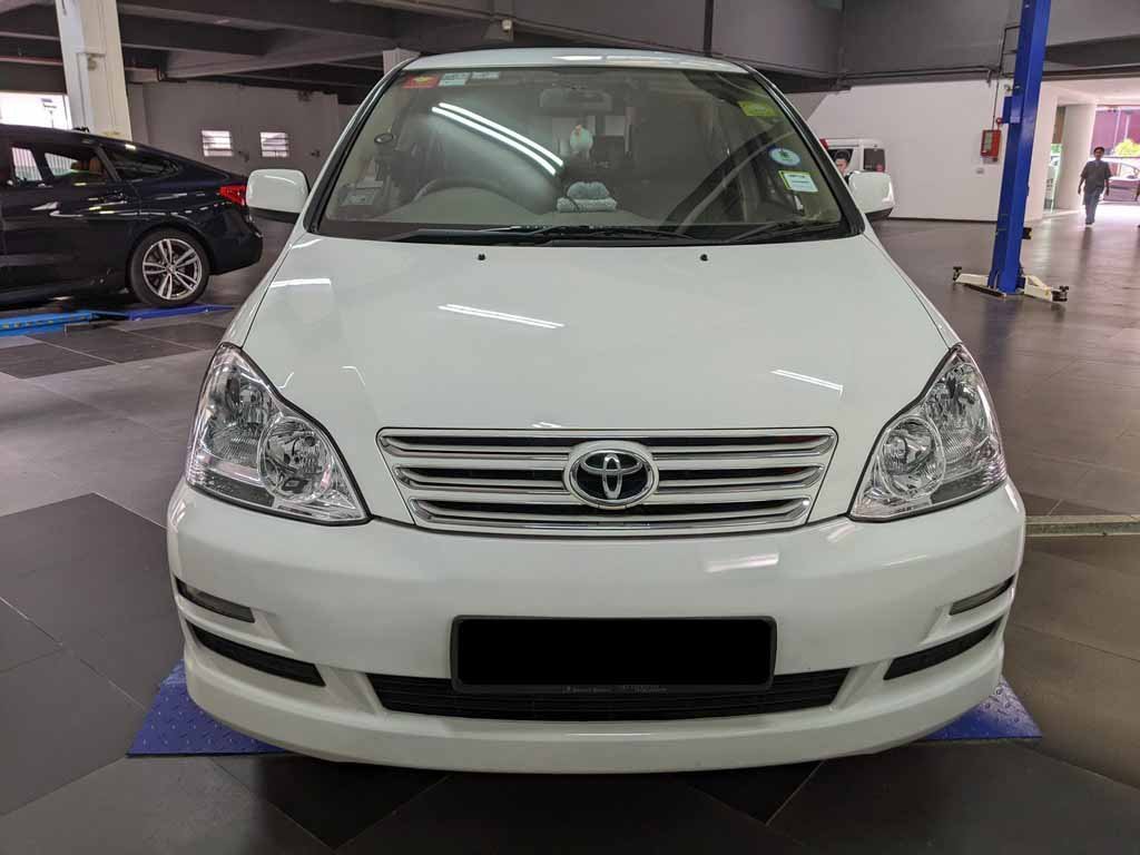 Toyota Picnic Auto W/O Roof Rack (COE Till 04/2029)