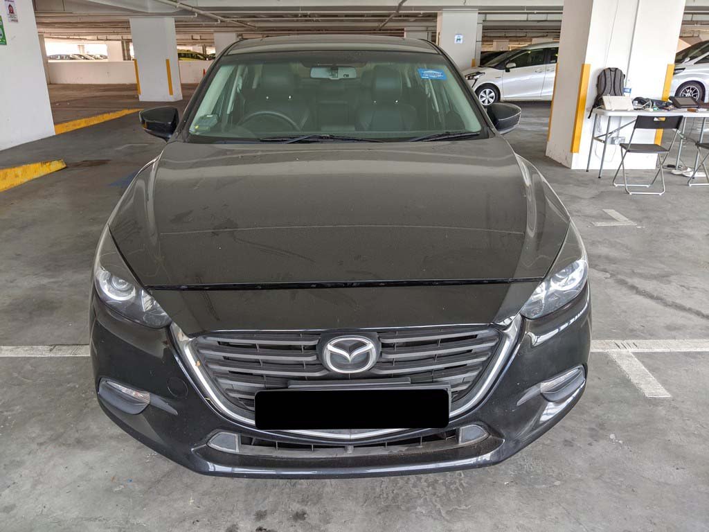 Mazda 3 Sedan 1.5 At Eu6