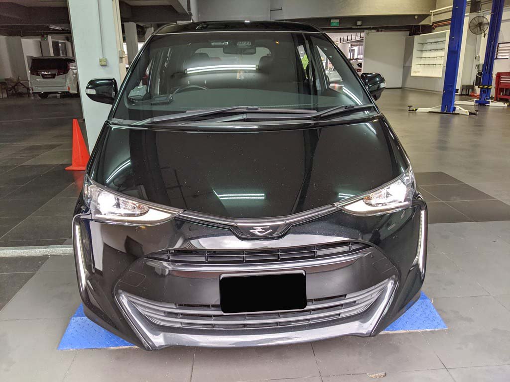 Toyota Estima Aeras Premium 2.4 Cvt 2wd 5dr
