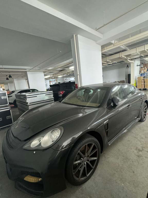 Porsche Panamera (COE Till 10/2030)