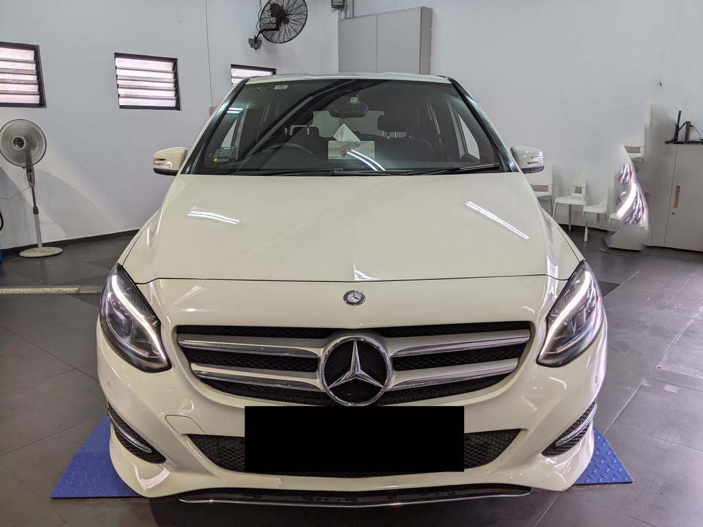 Mercedes Benz B180 Style (R16 Led)