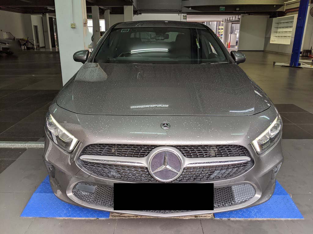 Mercedes Benz A200 Saloon Progressive (R18 Led)