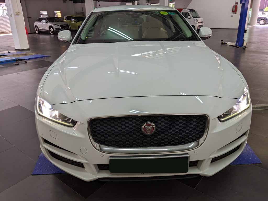 Jaguar XE 2.0 I4D TSS