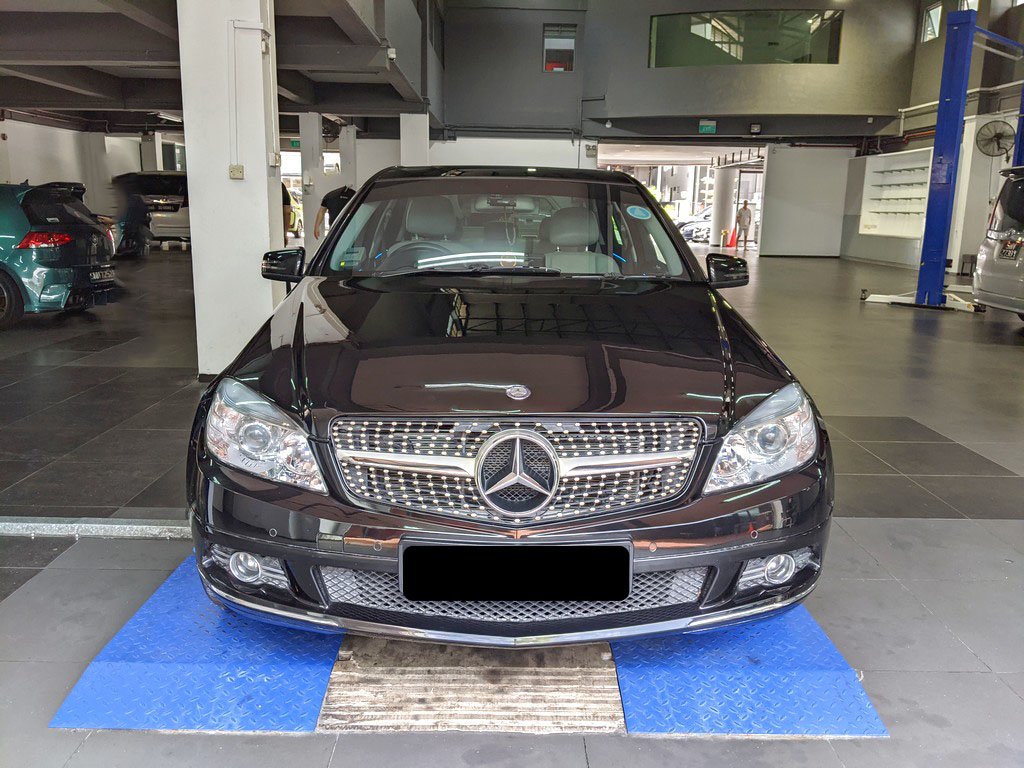 Mercedes Benz C 200 Cgi (COE Till 09/2030)