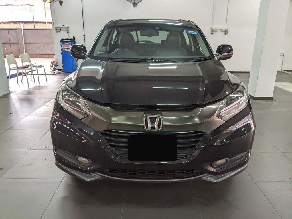 Honda Vezel 1.5X A (Hybrid)