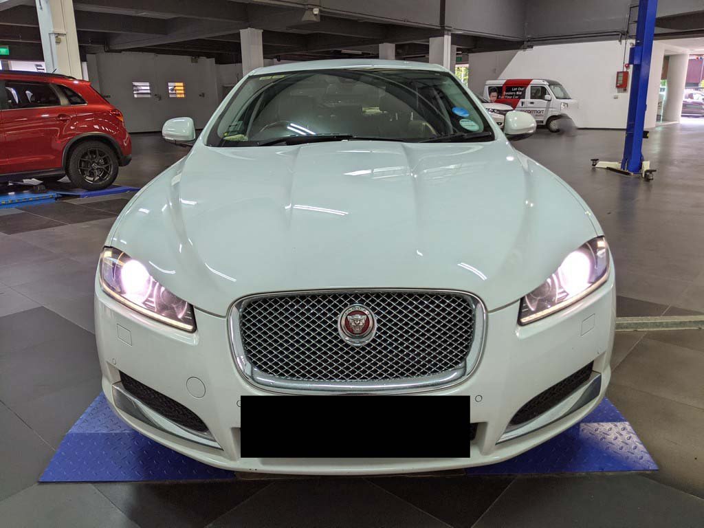 Jaguar XF 2.0P Tss