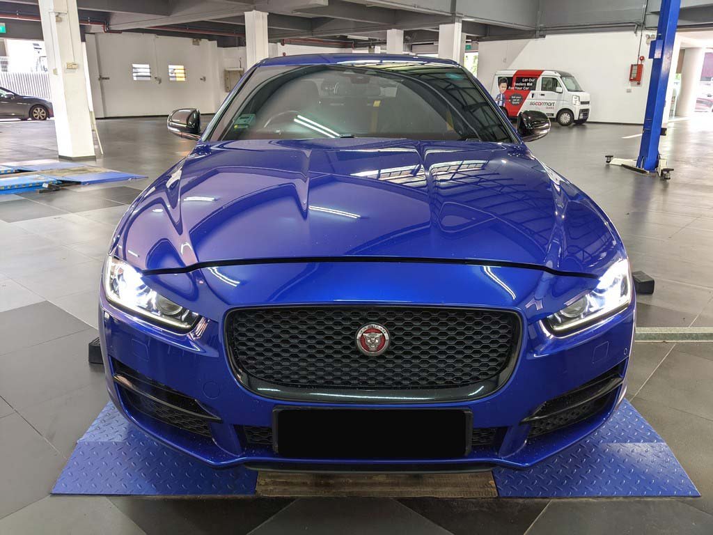 Jaguar XE 2.0 I4