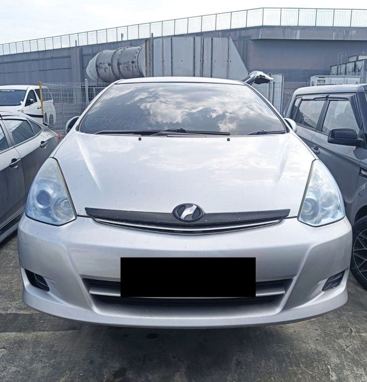 Toyota Wish 1.8 A (COE Till 05/2026)