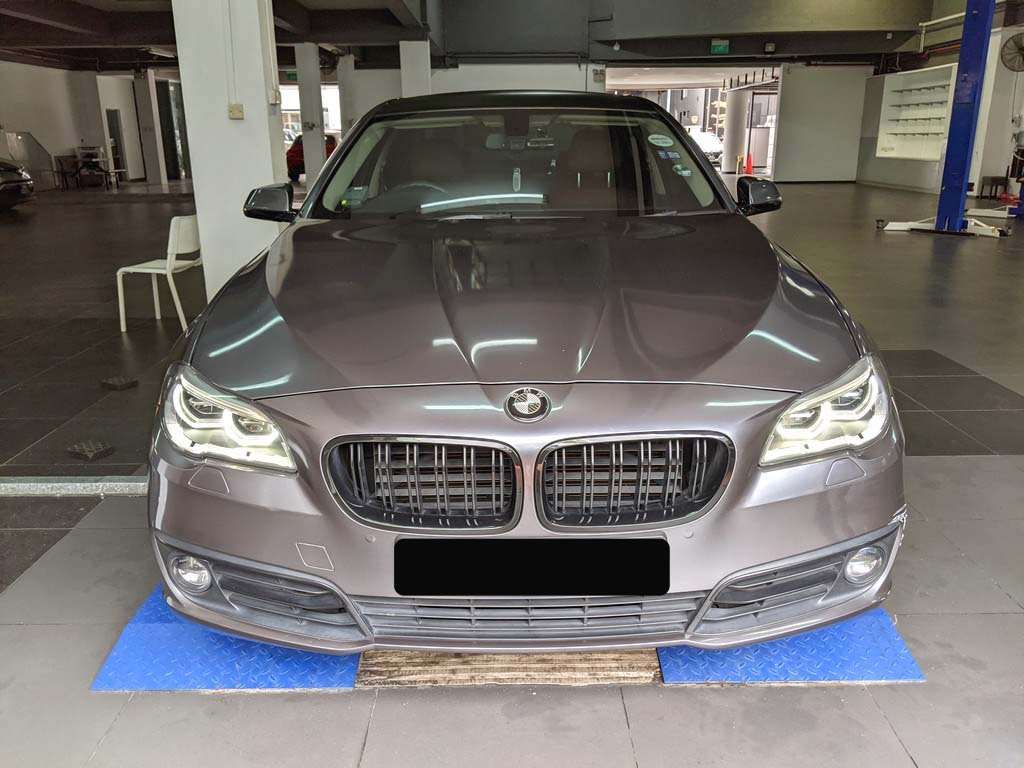BMW 520I At D/ab 2wd 4dr Led Nav