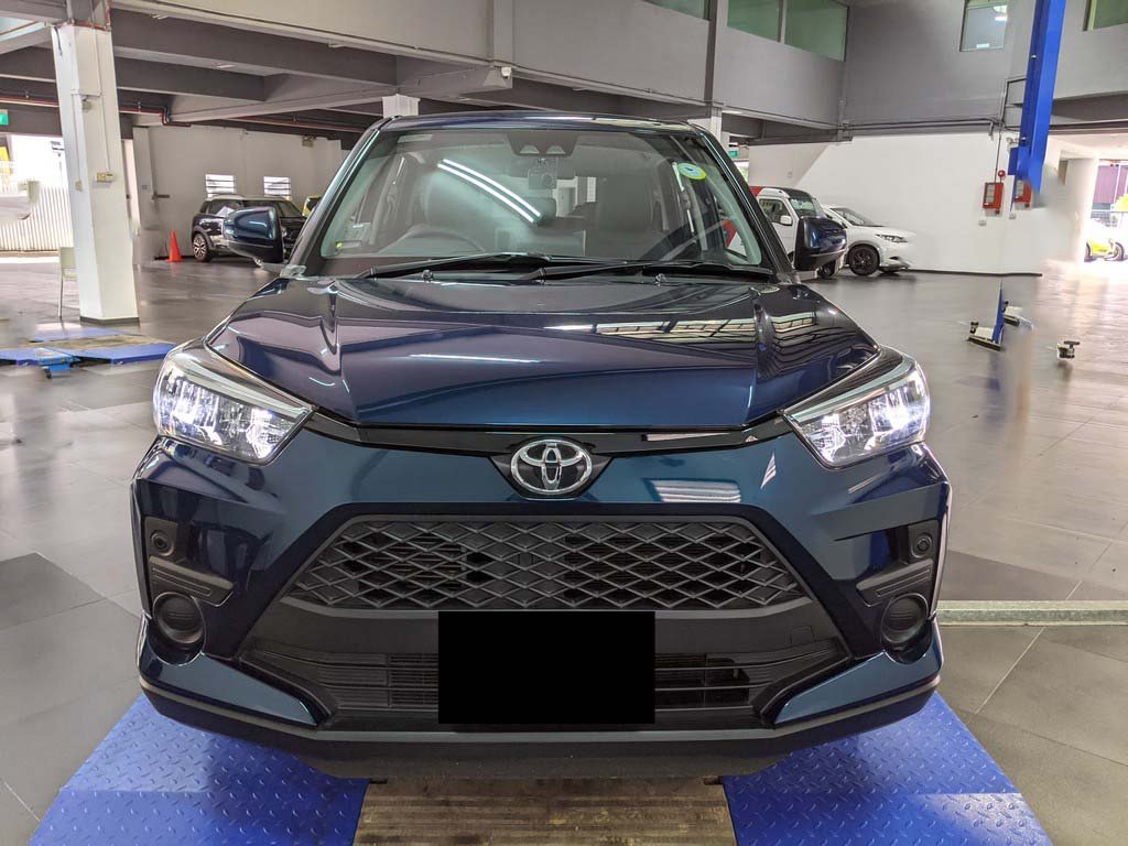 Toyota Raize 1.0xs Cvt