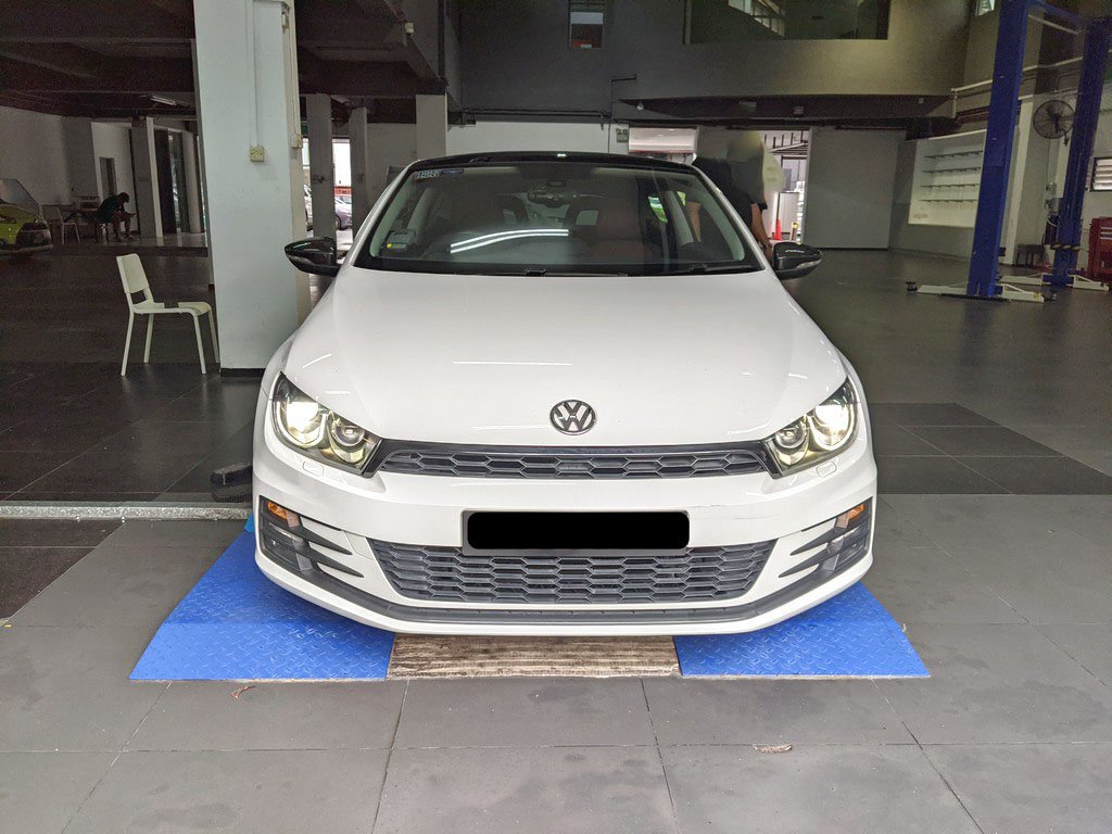 Volkswagen Scirocco Gp 1.4 Tsi At 1382g5 Hid Sr