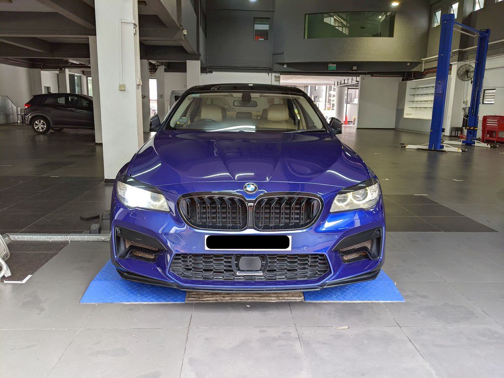 BMW 523i 2.5 At Abs D/ab 2wd 4dr Gas/d (COE Till 06/2030)