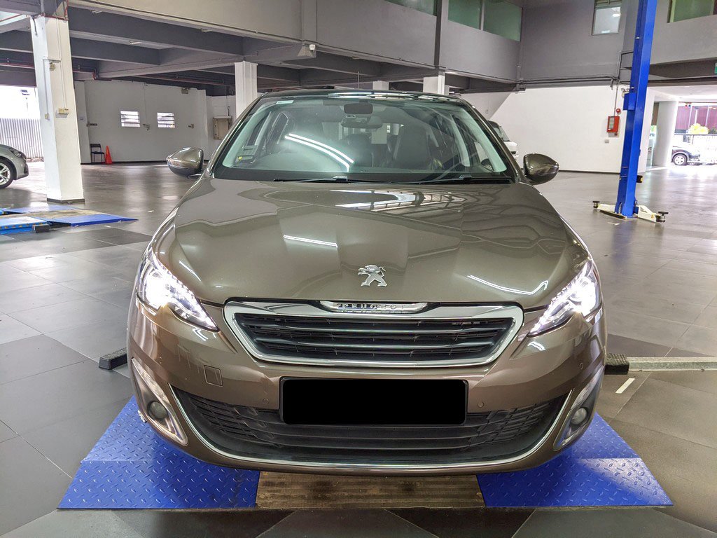 Peugeot 308 5dr Allure Puretech 1.2 A/t 2wd S/r