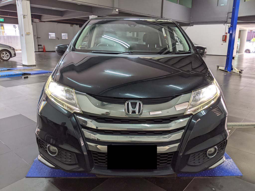 Honda Odyssey Absolute 2.4 Cvt