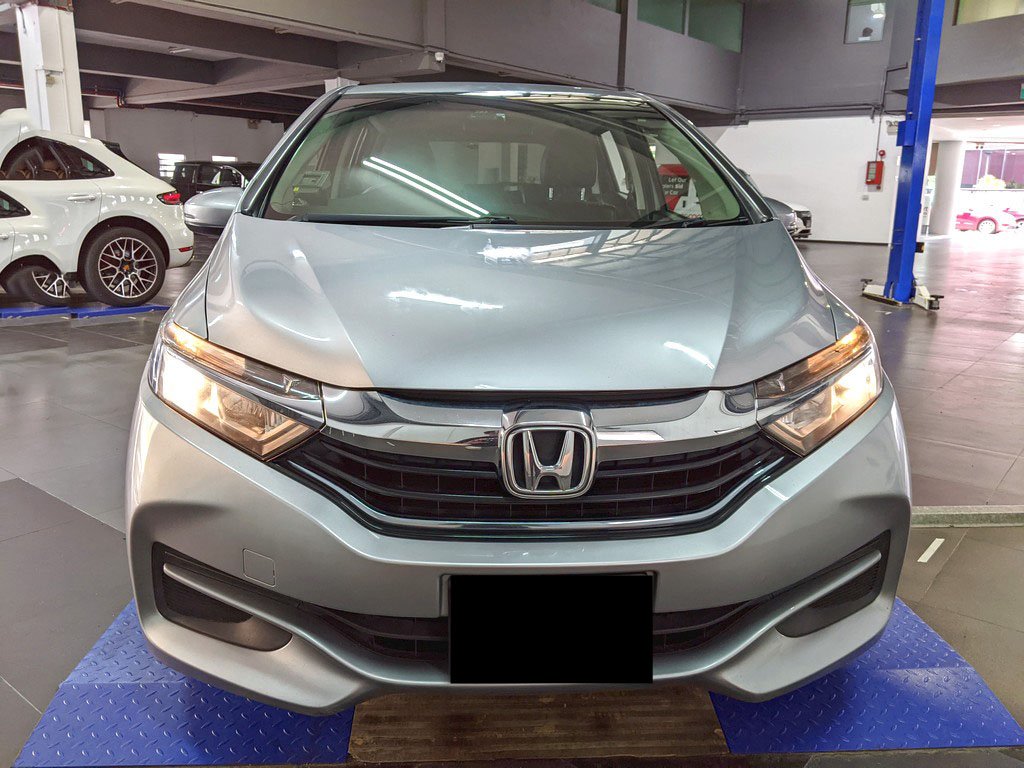 Honda Shuttle 1.5 At Abs D/airbag 2wd (Hybrid)