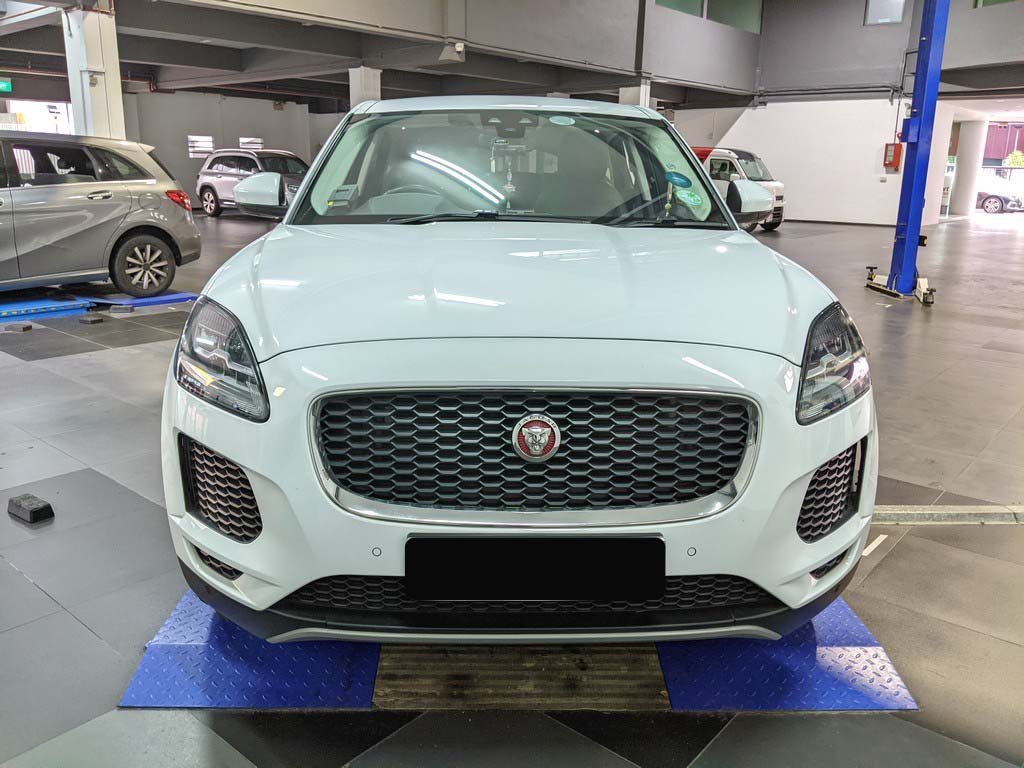 Jaguar E Pace 2.0P (249PS)