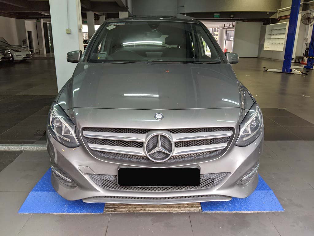 Mercedes Benz B180 Style (R16 Led)