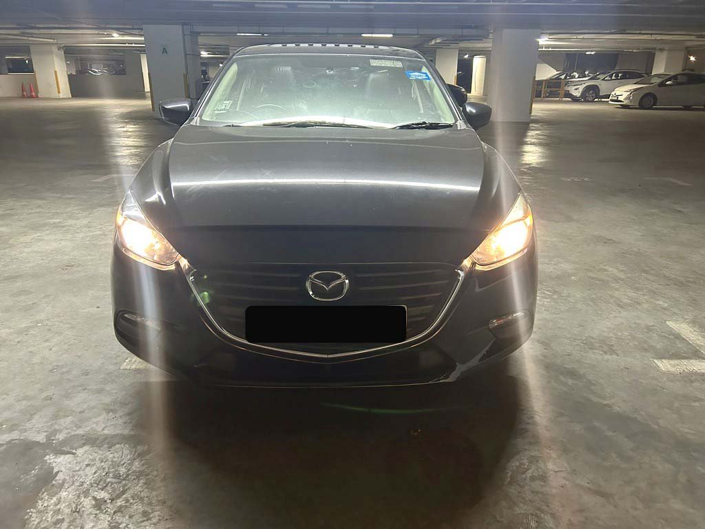 Mazda 3 Sedan 1.5 At Eu6