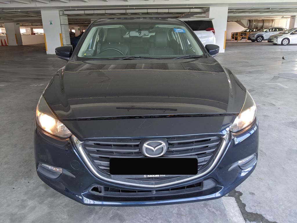 Mazda 3 Sedan 1.5 At Eu6