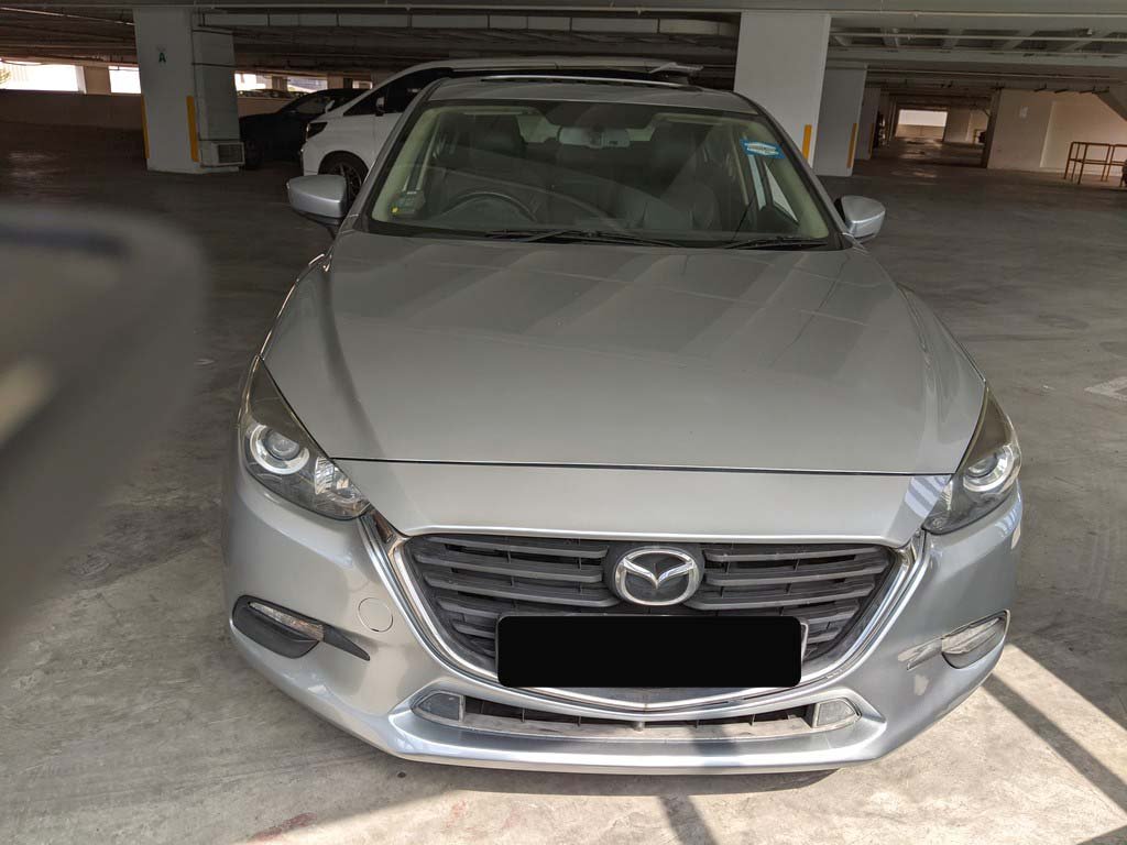 Mazda 3 Sedan 1.5 At Eu6