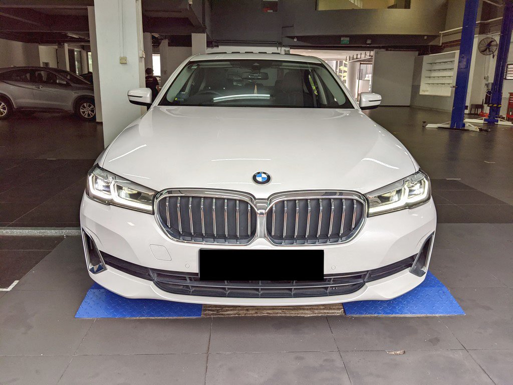 BMW 520ia Saloon Luxury M Auto (Hybrid)