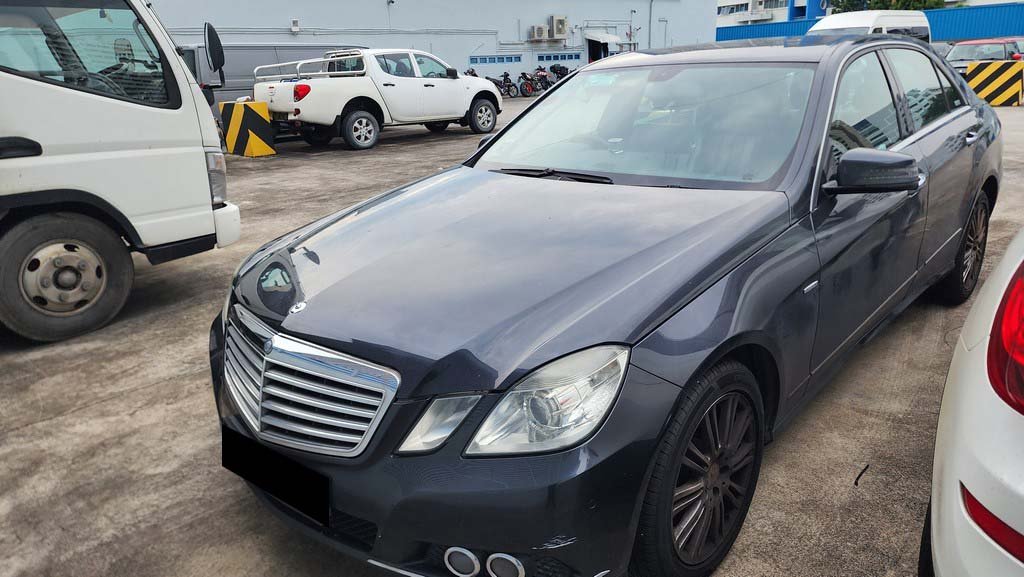 Mercedes Benz E 200Cgi (COE Till 11/2030)