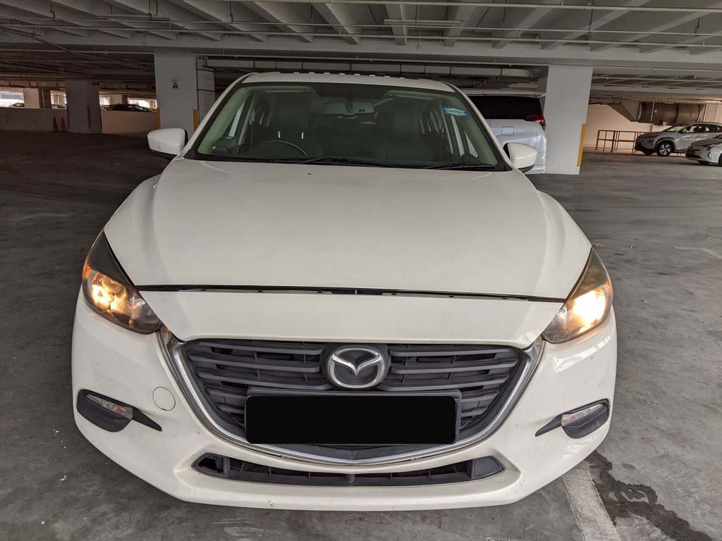 Mazda 3 Sedan 1.5 At Eu6