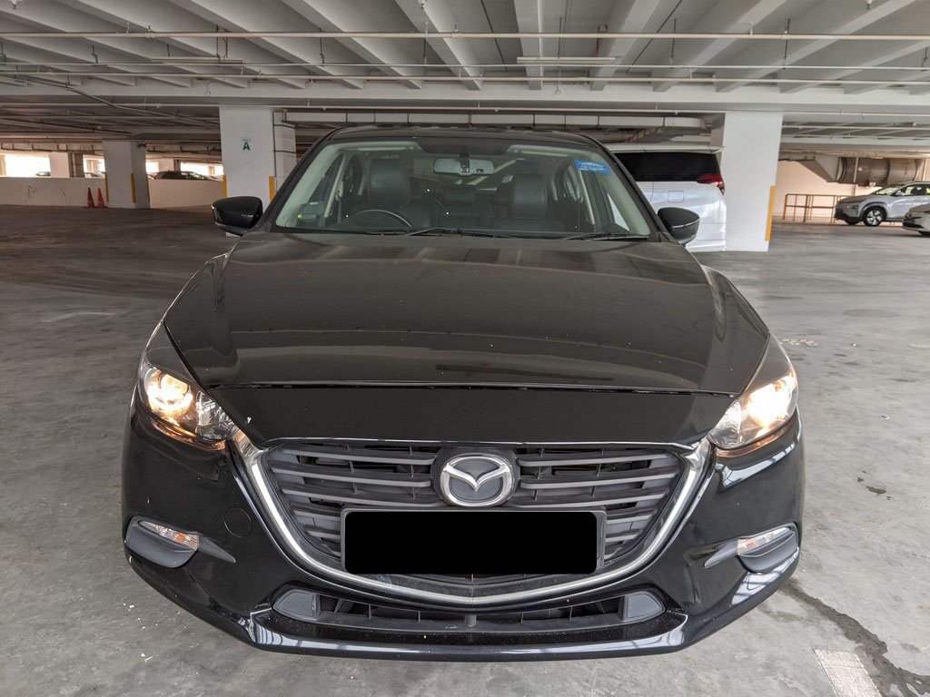 Mazda 3 Sedan 1.5 At Eu6