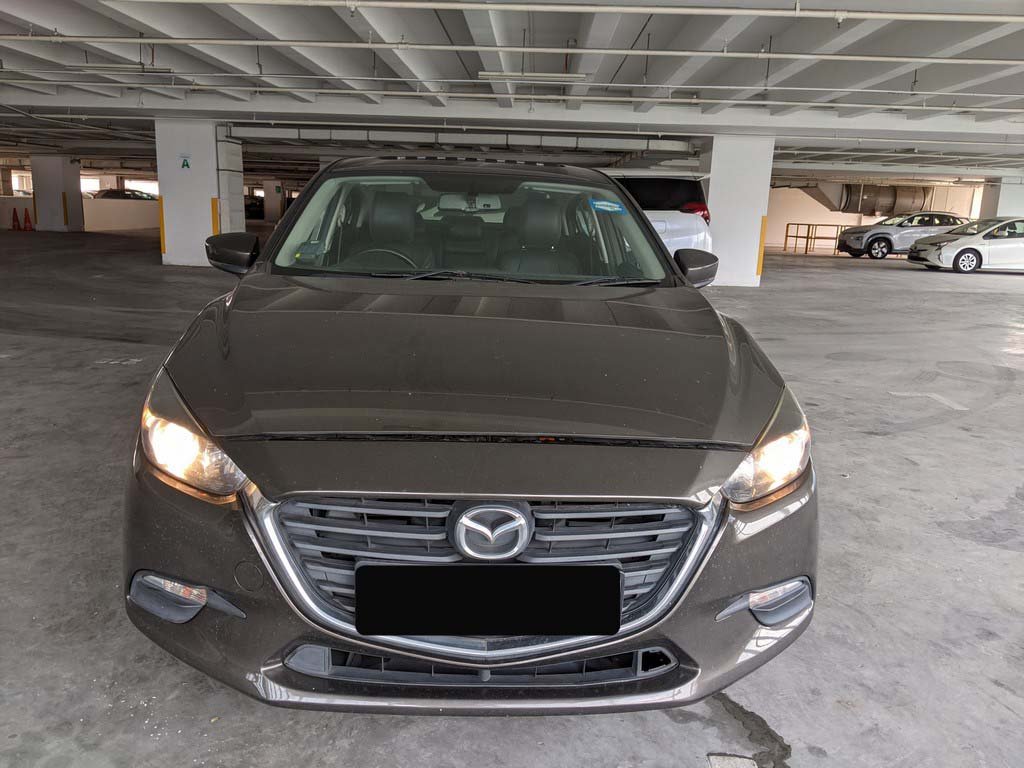 Mazda 3 Sedan 1.5 At Eu6