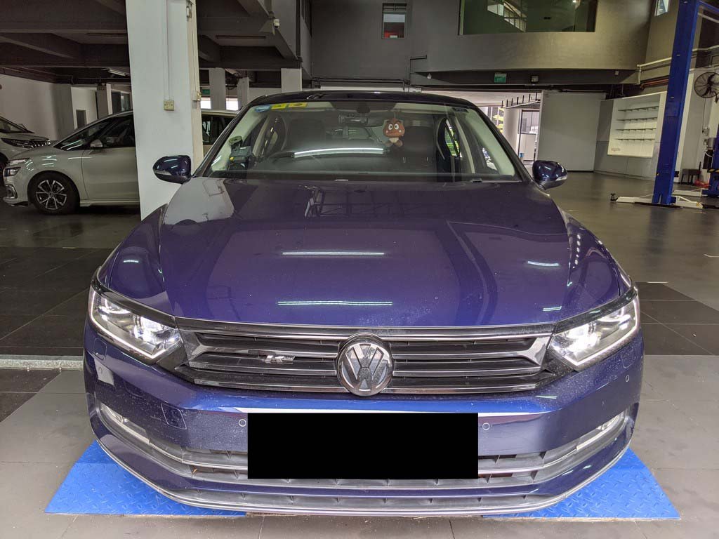 Volkswagen Passat B8 1.8 Tfsi AT 3g24jz