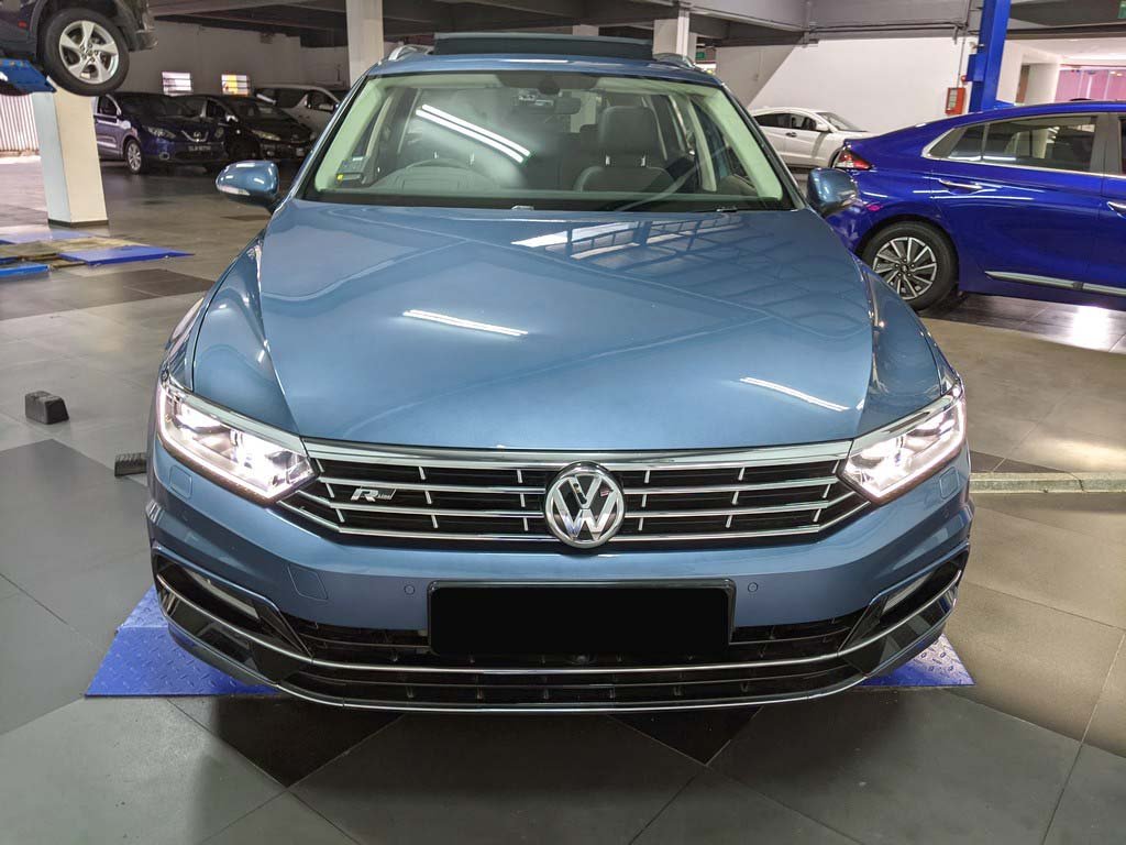 Volkswagen Passat Variant R Line 2.0 Tsi Hud