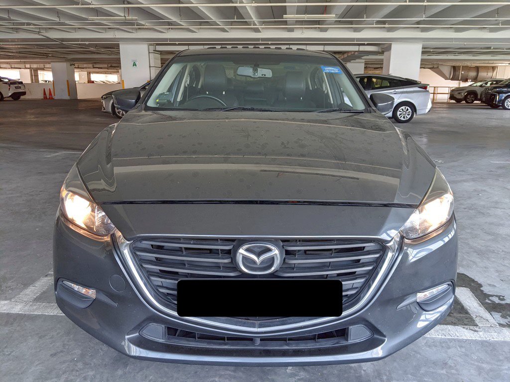 Mazda 3 Sedan 1.5 At Eu6