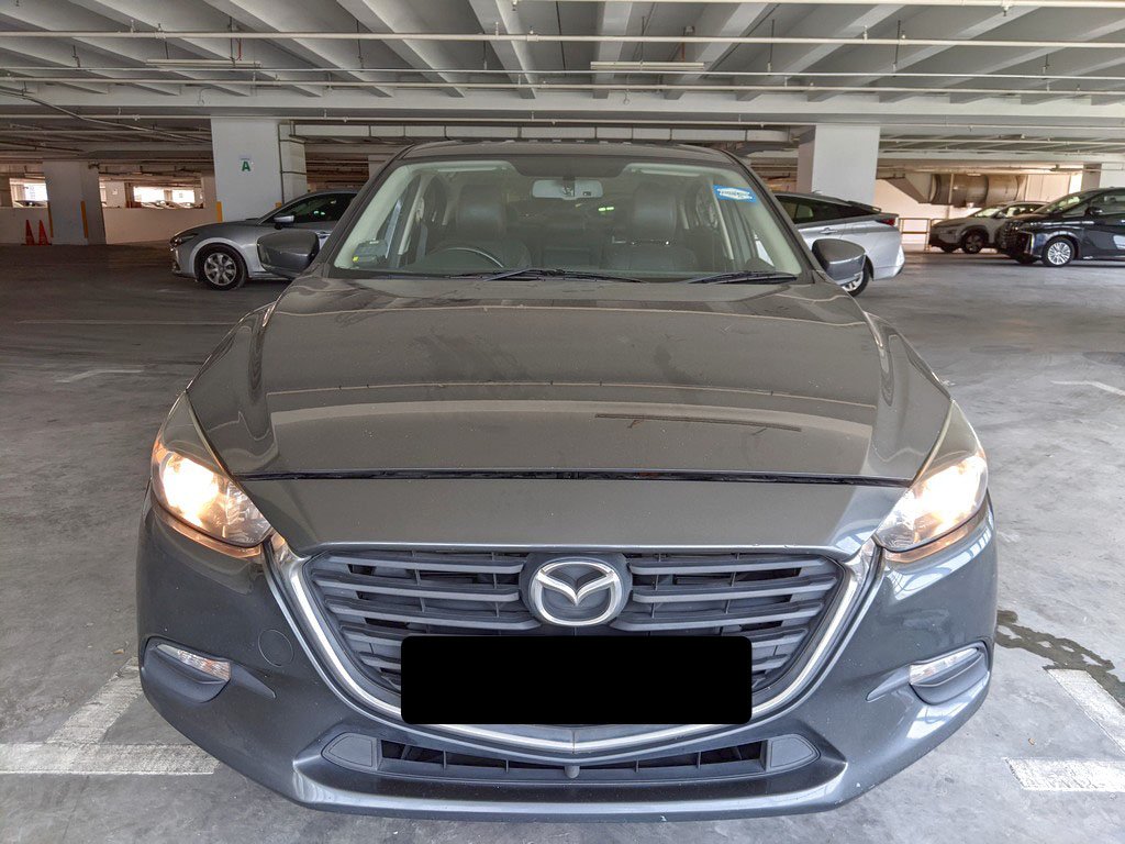 Mazda 3 Sedan 1.5 At Eu6